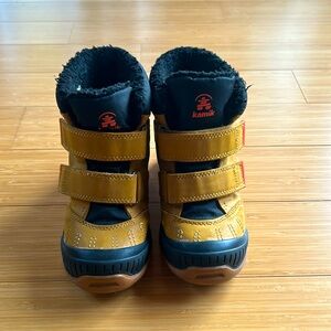 Kids Kamik waterproof boots, size 11, tan and black